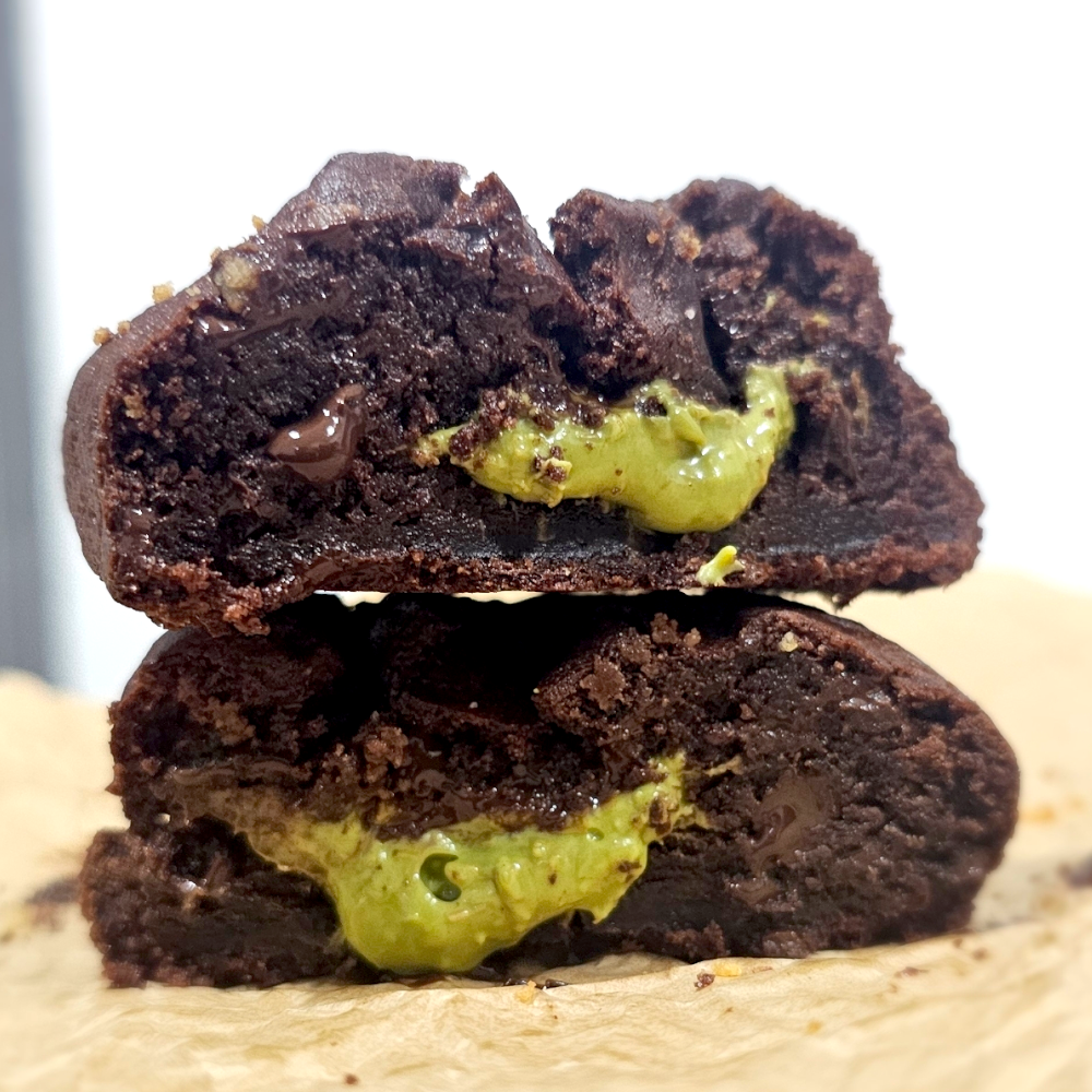 Dubai Chocolate NY Style Cookie with Pistachio    كوكيز شوكولاتة دبي بأسلوب نيويورك